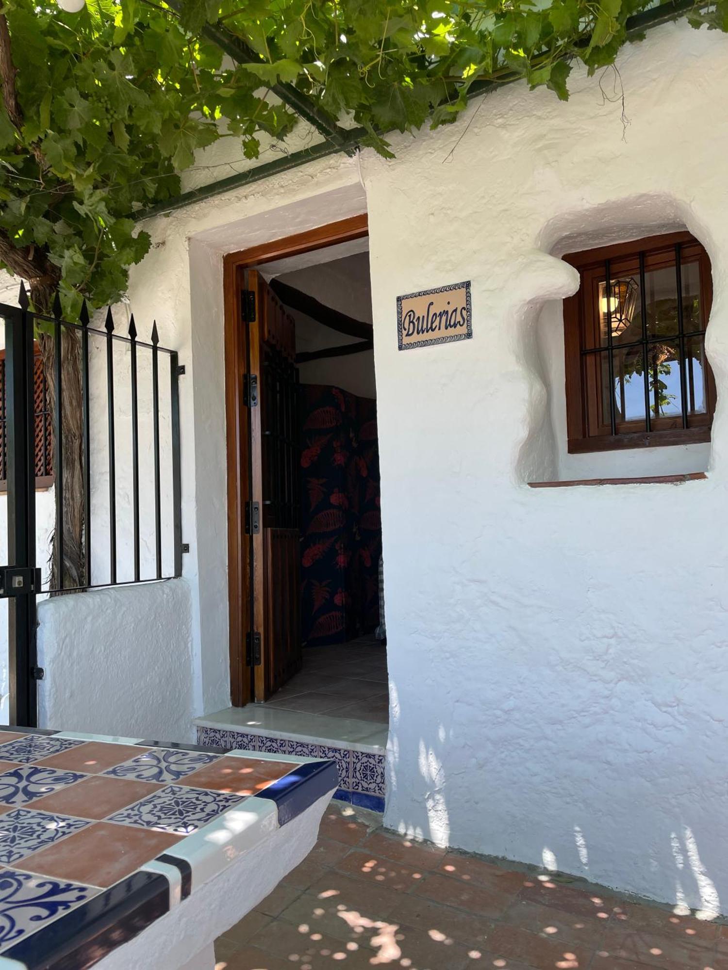 Las Casillas De La Villa Bulerias Montefrio Ngoại thất bức ảnh